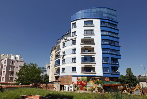 Residential Building "James Bourchier"