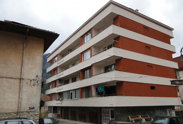 Renovation of residential building in the city of Smolian